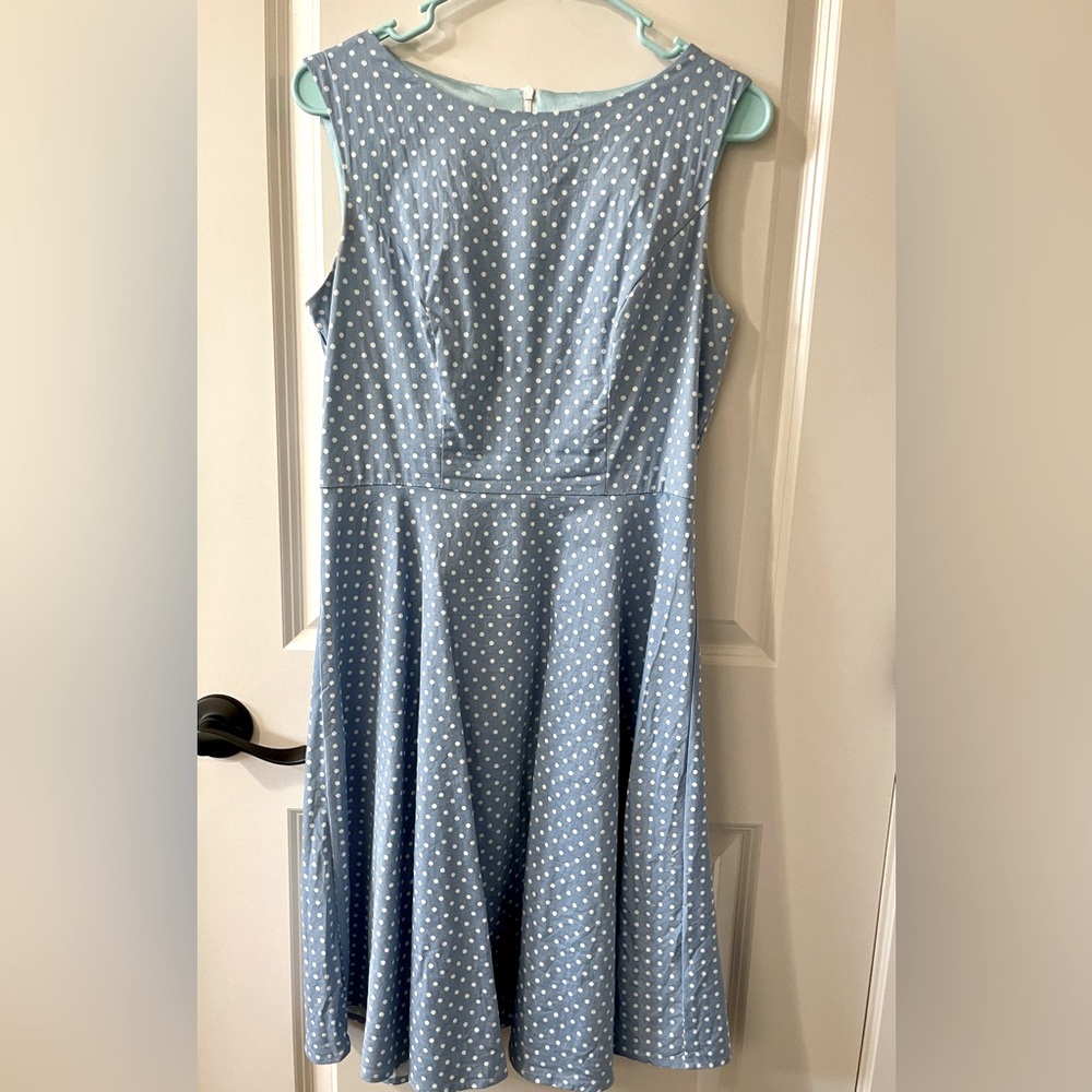 GardenWed Dress Size Medium